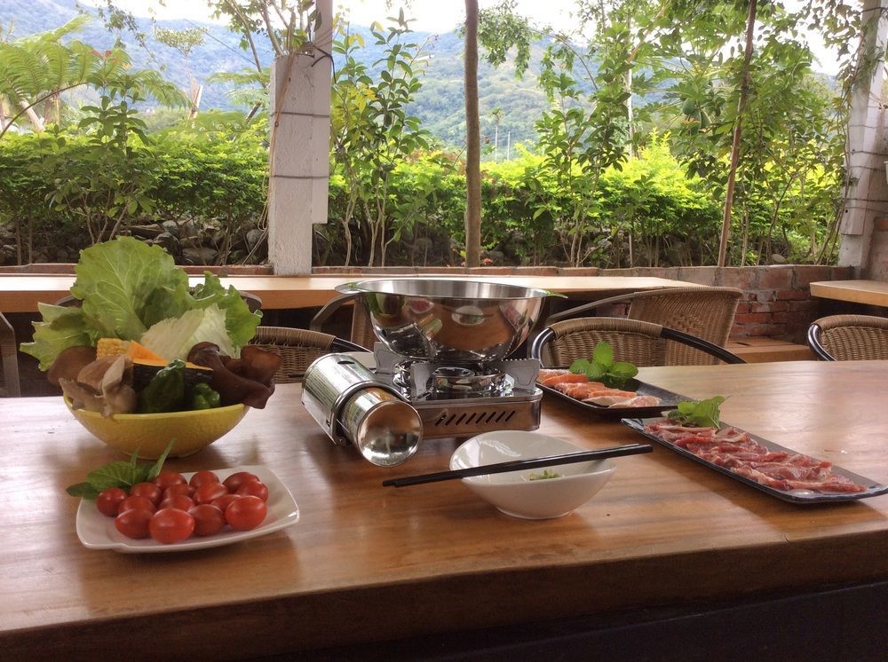 Hou Shan Ren Jia B&B Luye Exteriér fotografie